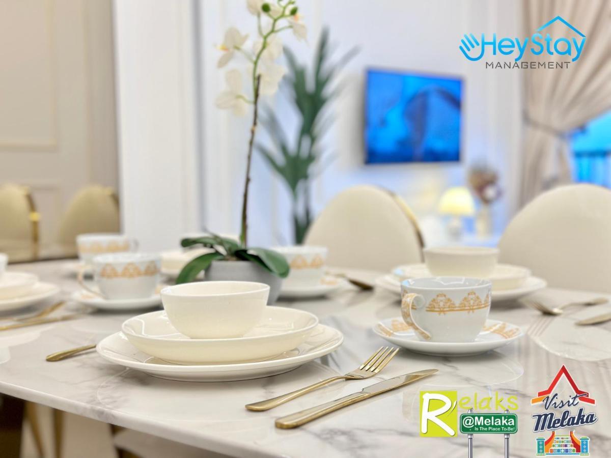 Novo 8 Residence Bachang By Heystay Management Kampong Tambak Kültér fotó