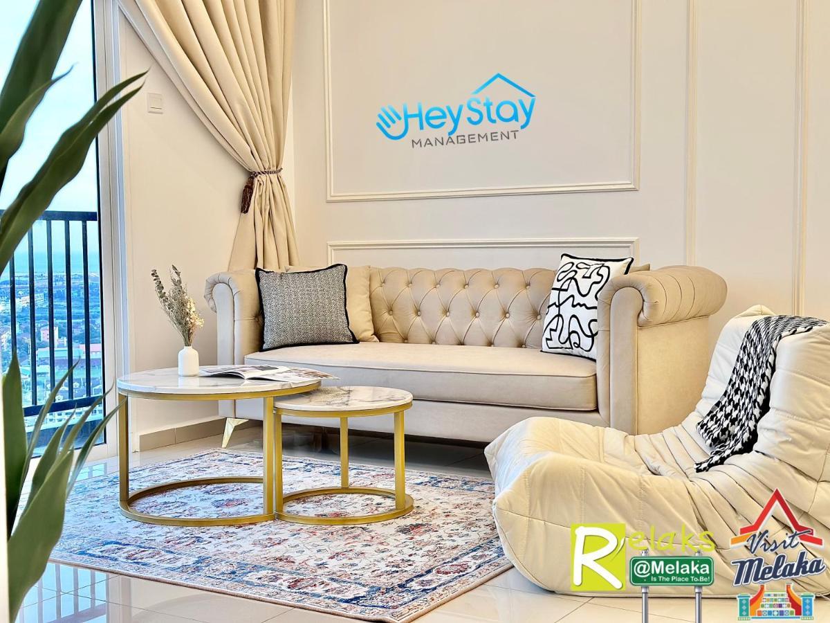 Novo 8 Residence Bachang By Heystay Management Kampong Tambak Kültér fotó