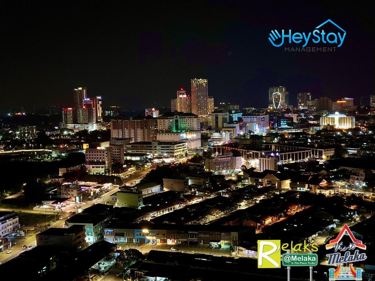 Novo 8 Residence Bachang By Heystay Management Kampong Tambak Kültér fotó